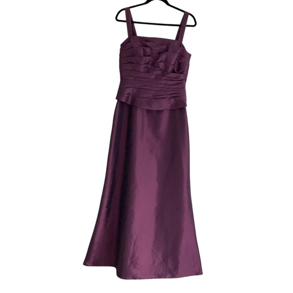 Jade By Jasmine Formal Dress Sz10 Purple Maxi Flare Bridesmaid Evening Gown Prom - Picture 1 of 13